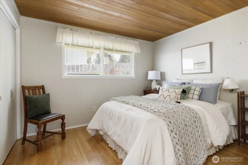 Property photo for 2963 Saratoga Road, Langley photo 19