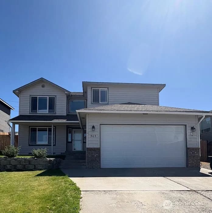 Property photo for 303 S Mary Avenue, East Wenatchee photo 31
