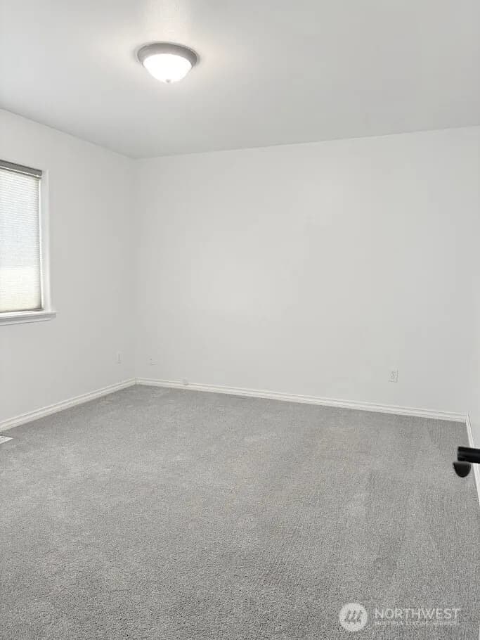 Property photo for 303 S Mary Avenue, East Wenatchee photo 16