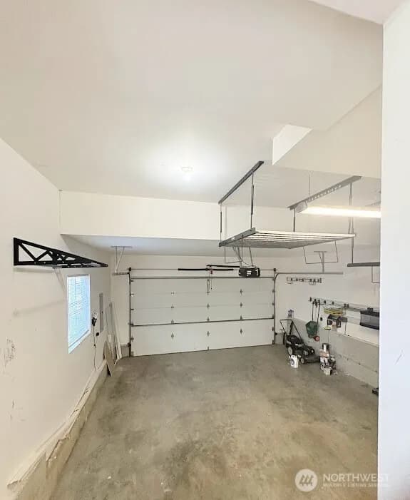 Property photo for 303 S Mary Avenue, East Wenatchee photo 30