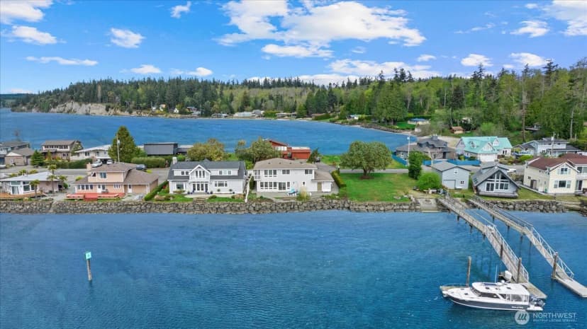 Property photo for 4997 Ne Canal Lane, Hansville