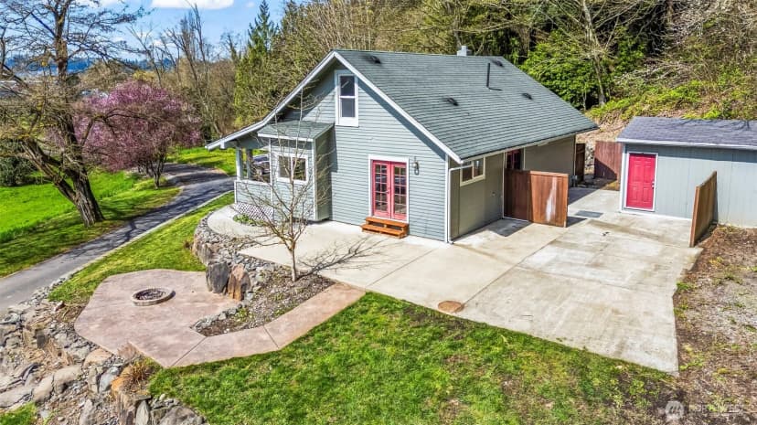 Property photo for 4723 Parker Road E, Sumner photo 20