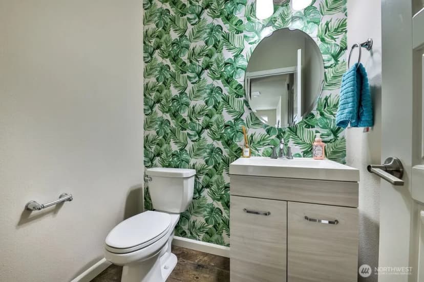 Property photo for 32675 Stuart Avenue Se, Black Diamond photo 12