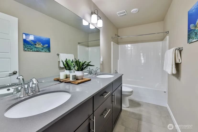 Property photo for 32675 Stuart Avenue Se, Black Diamond photo 22