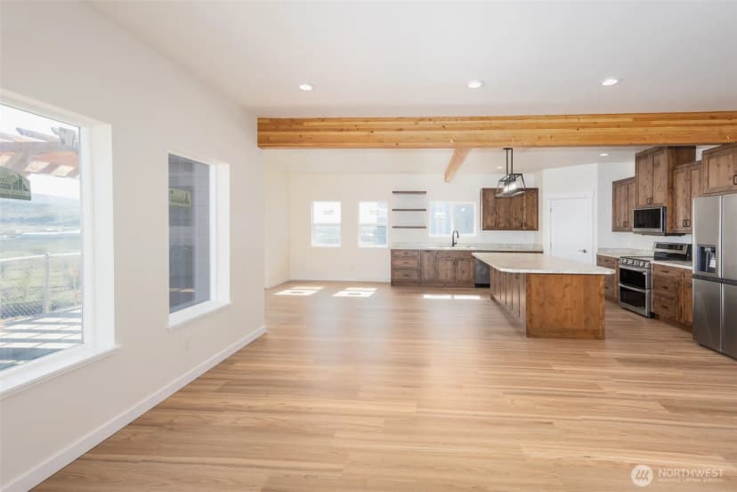 Property photo for 660 Dewberry Avenue E #6, Omak photo 10