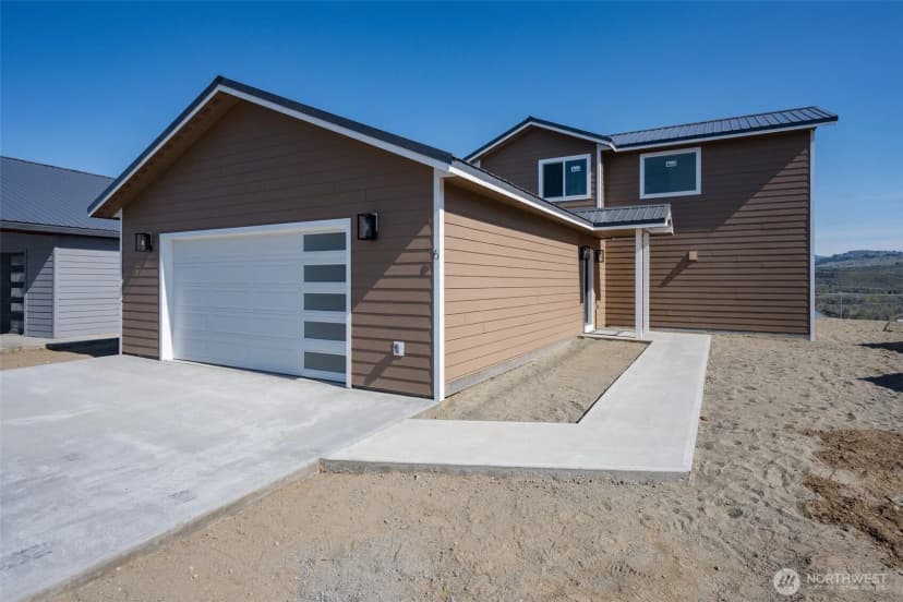 Property photo for 660 Dewberry Avenue E #6, Omak