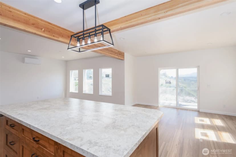 Property photo for 660 Dewberry Avenue E #6, Omak photo 11