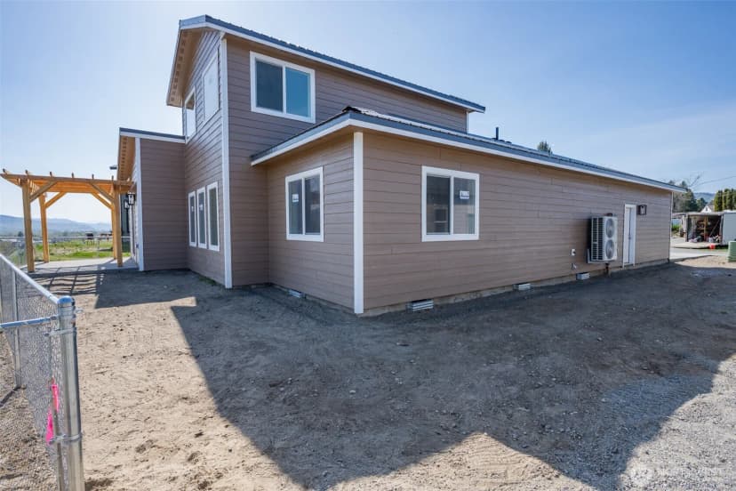 Property photo for 660 Dewberry Avenue E #6, Omak photo 38