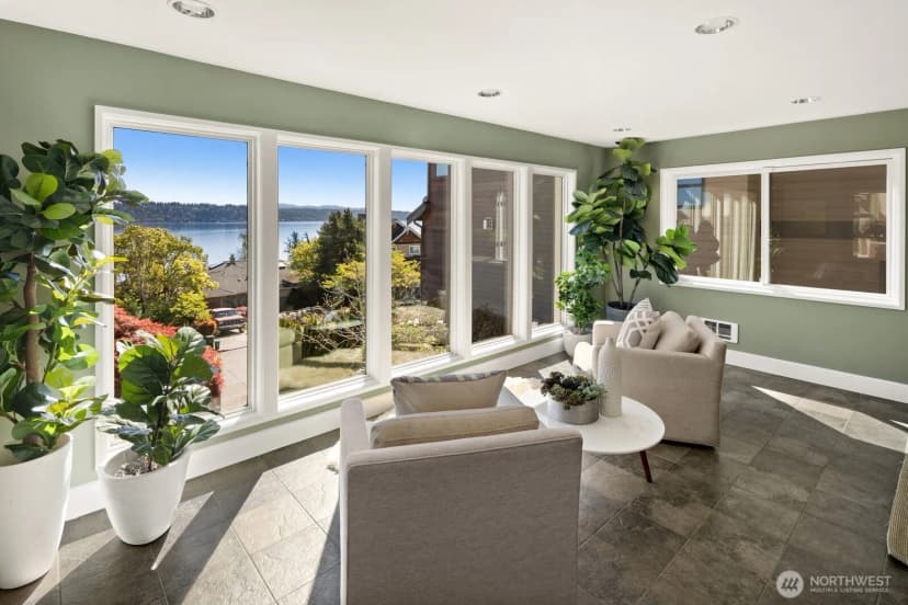 Property photo for 1521 36th Avenue S, Seattle photo 18