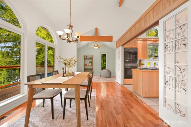 Property photo for 66 Grand View Lane, Bellingham