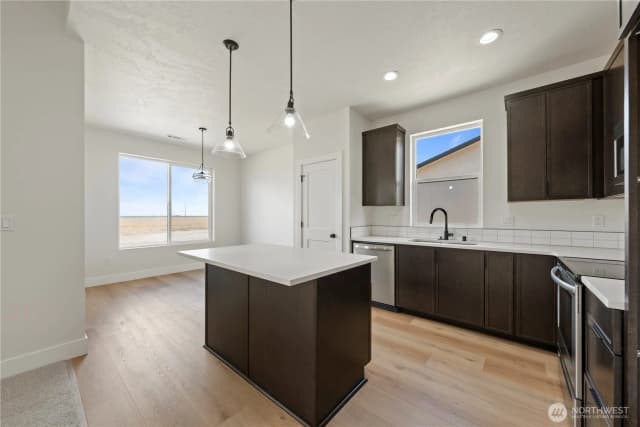 Property photo for 1111 E Mt Hood Street, Othello photo 4