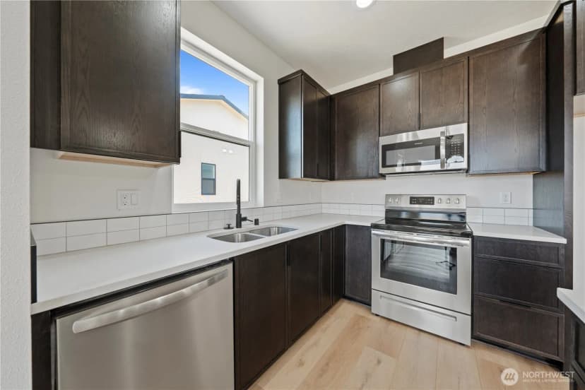 Property photo for 1111 E Mt Hood Street, Othello photo 10