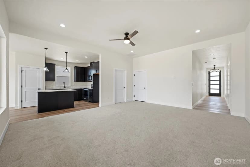 Property photo for 1111 E Mt Hood Street, Othello photo 15
