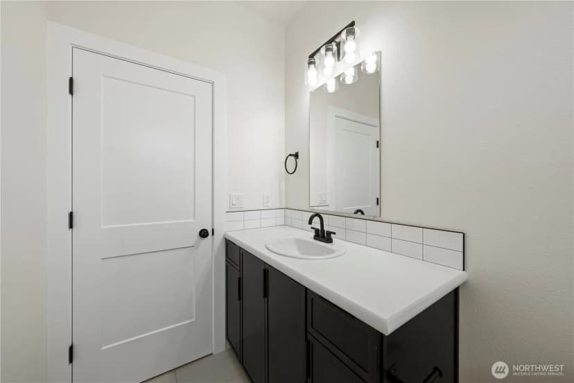 Property photo for 1111 E Mt Hood Street, Othello photo 23