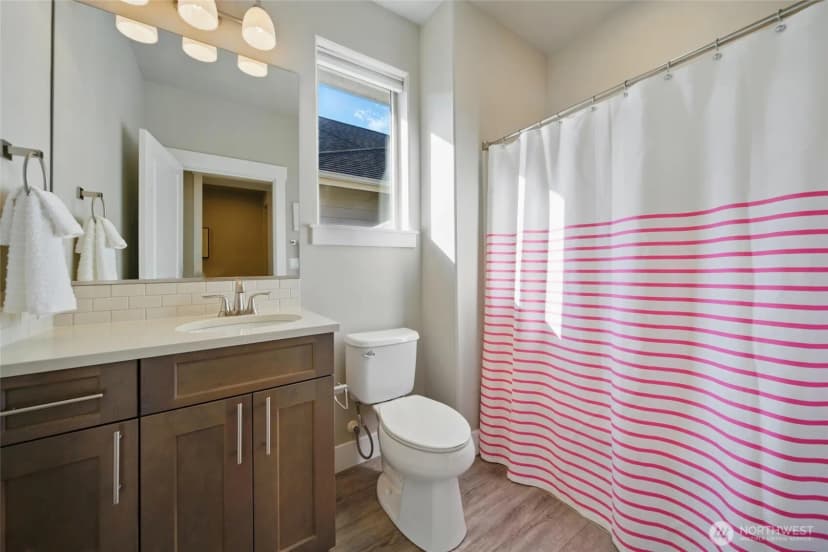 Property photo for 308 Chardonnay Court, Walla Walla photo 19