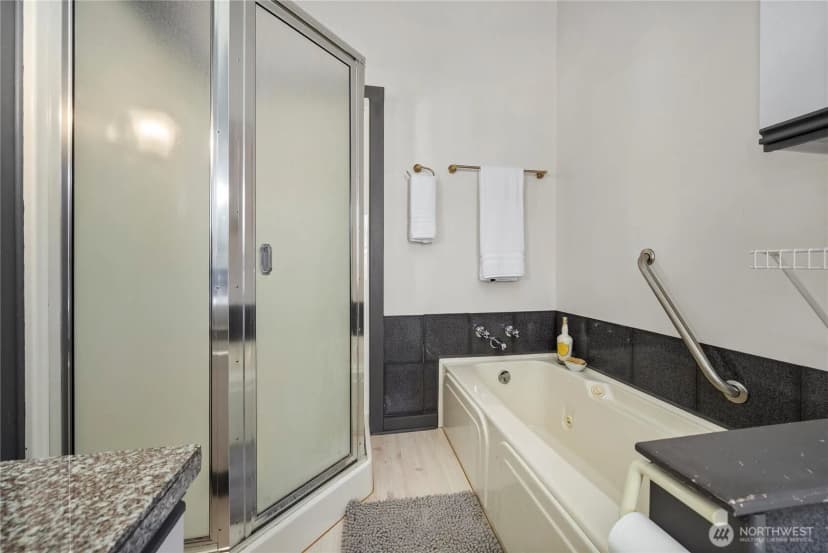 Property photo for 5201 Hyada Boulevard Ne, Tacoma photo 35