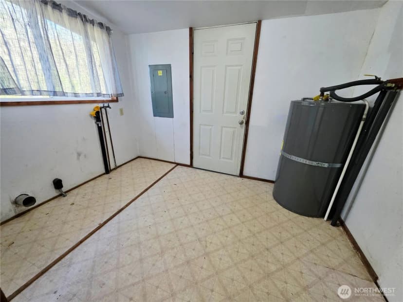 Property photo for 6818 Olympic Highway, Aberdeen photo 20