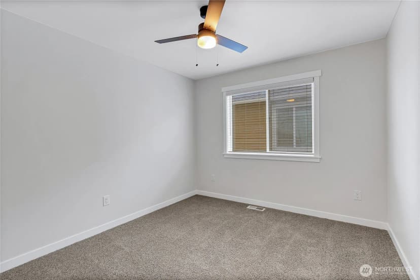 Property photo for 9136 126th Street Ct E, Puyallup photo 24