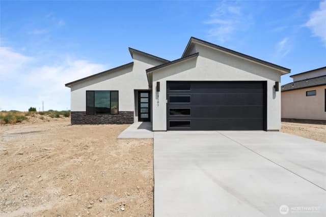 Property photo for 1159 E Mt Hood Street, Othello