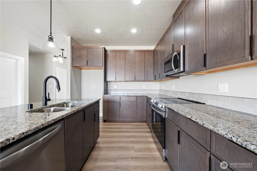 Property photo for 1249 E Mt Hood Street, Othello photo 17
