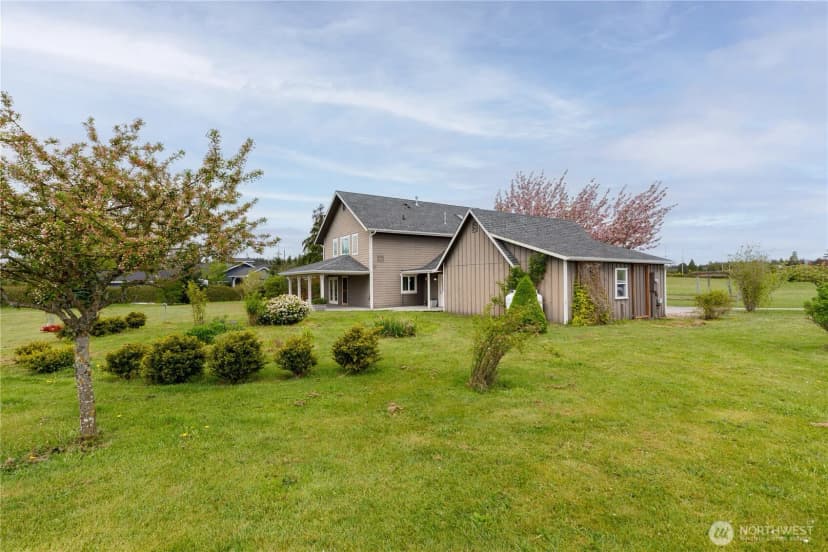Property photo for 325 W Morris Road, Coupeville photo 27