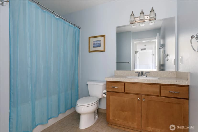 Property photo for 325 W Morris Road, Coupeville photo 16