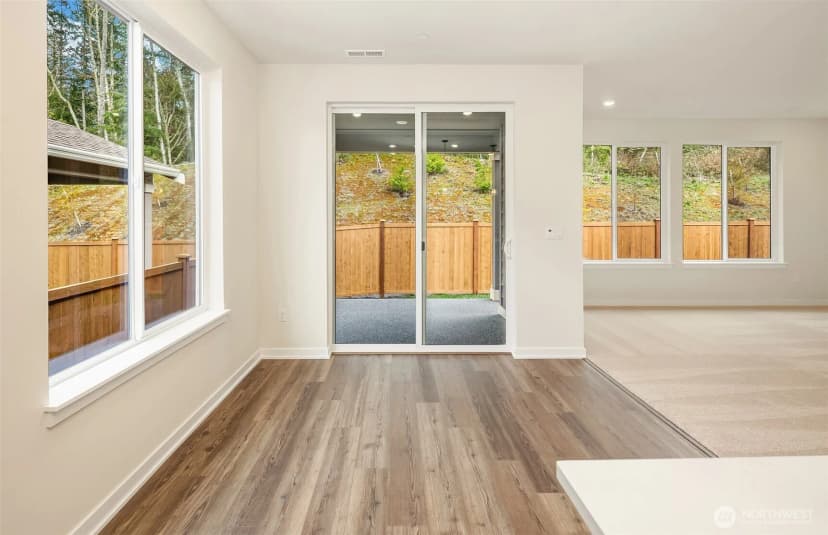 Property photo for 23743 Marinwood Circle Ne #02812, Kingston photo 10