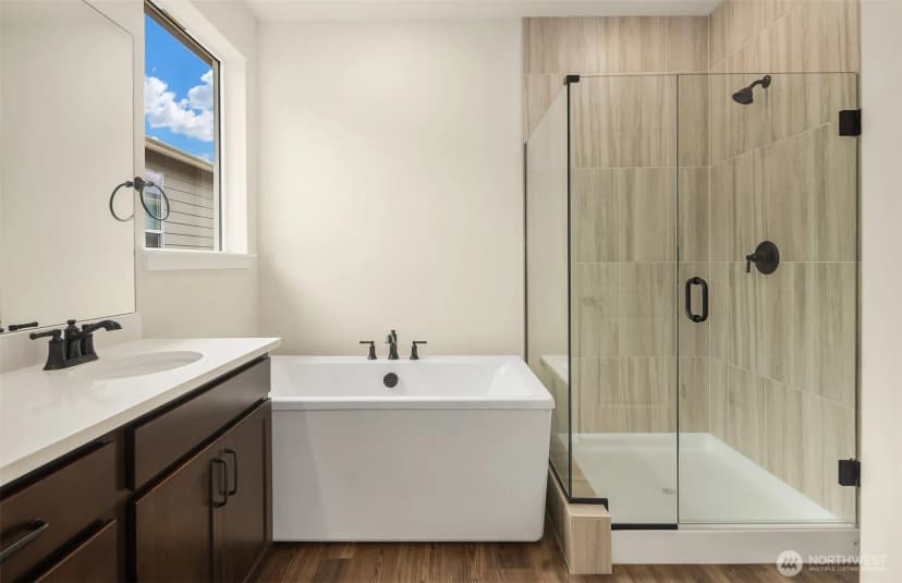 Property photo for 23743 Marinwood Circle Ne #02812, Kingston photo 13