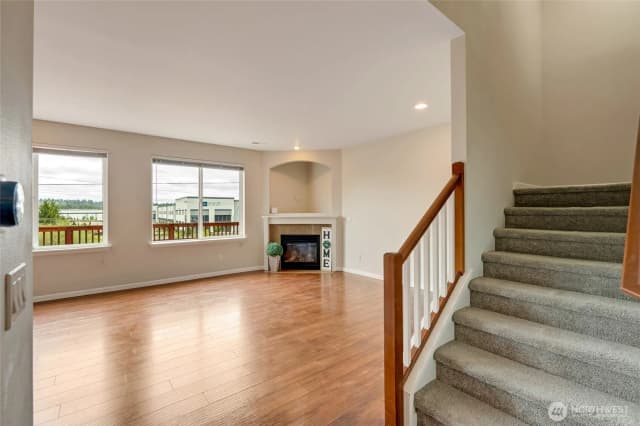 Property photo for 6109 Alexander Avenue Se, Auburn photo 4