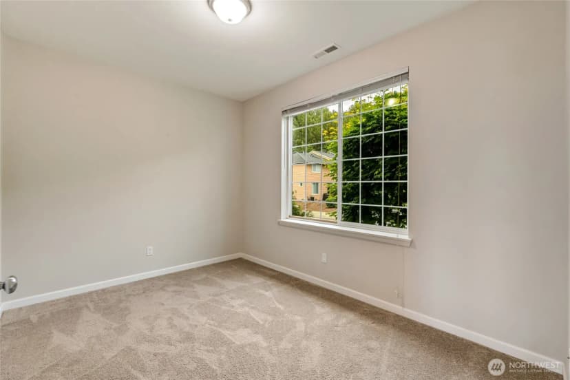 Property photo for 6109 Alexander Avenue Se, Auburn photo 14