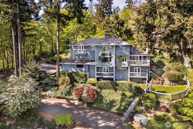 Property photo for 4741 Fernridge Lane, Mercer Island