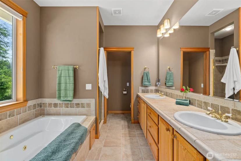 Property photo for 2111 Huntington Loop Se, Olympia photo 20