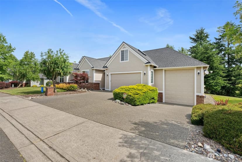 Property photo for 2111 Huntington Loop Se, Olympia photo 3
