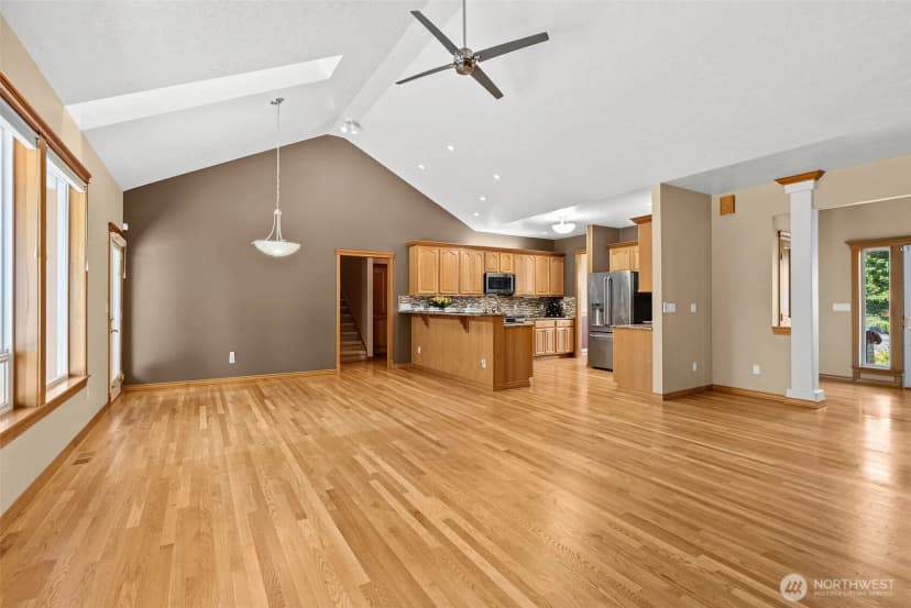 Property photo for 2111 Huntington Loop Se, Olympia photo 11