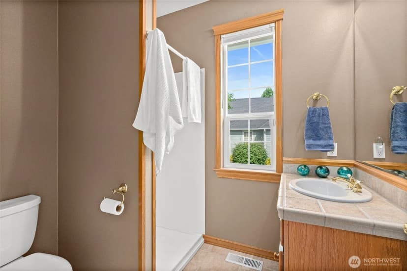 Property photo for 2111 Huntington Loop Se, Olympia photo 24