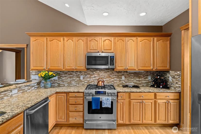 Property photo for 2111 Huntington Loop Se, Olympia photo 13