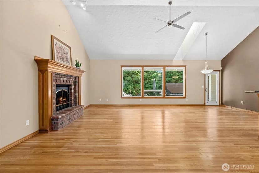 Property photo for 2111 Huntington Loop Se, Olympia photo 10