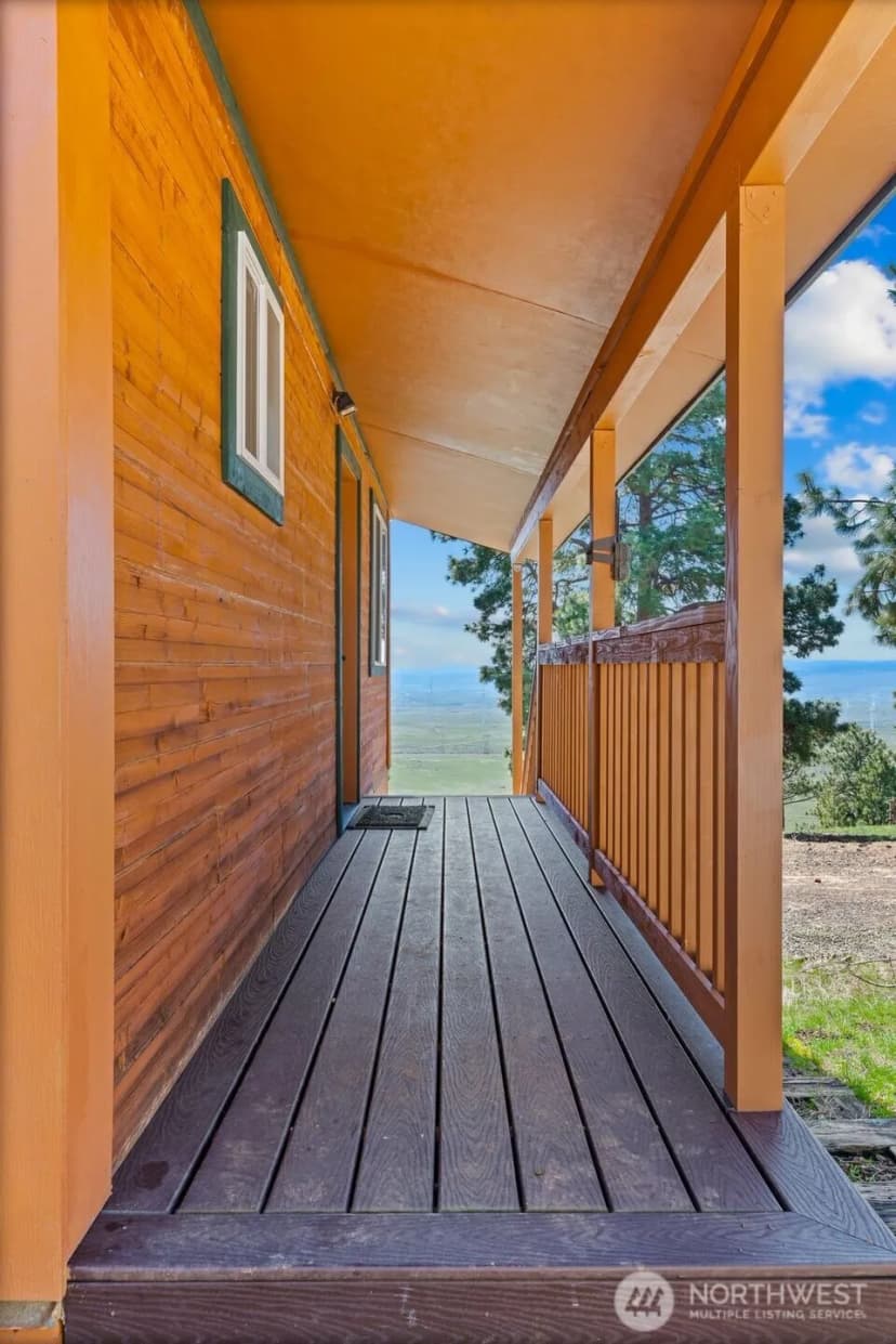 Property photo for 6261 Elk Springs Road, Ellensburg photo 5