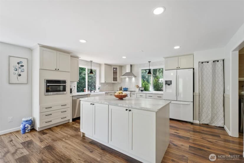 Property photo for 6209 85th Street Nw, Gig Harbor photo 9