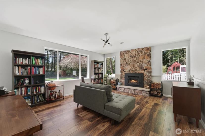 Property photo for 6209 85th Street Nw, Gig Harbor photo 6