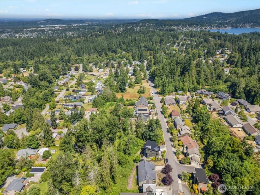Property photo for 1222 Birch Street, Bellingham photo 38