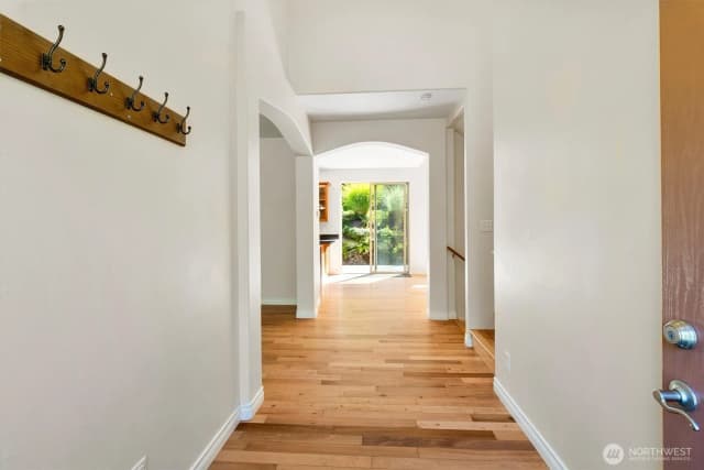 Property photo for 1222 Birch Street, Bellingham photo 4