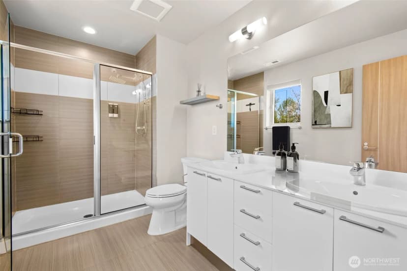 Property photo for 21825 131st Place Se, Kent photo 12