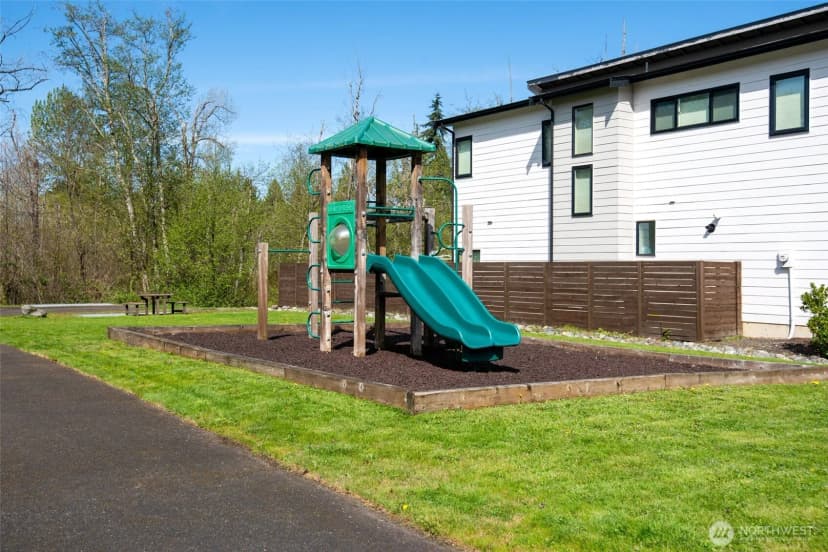 Property photo for 21825 131st Place Se, Kent photo 21