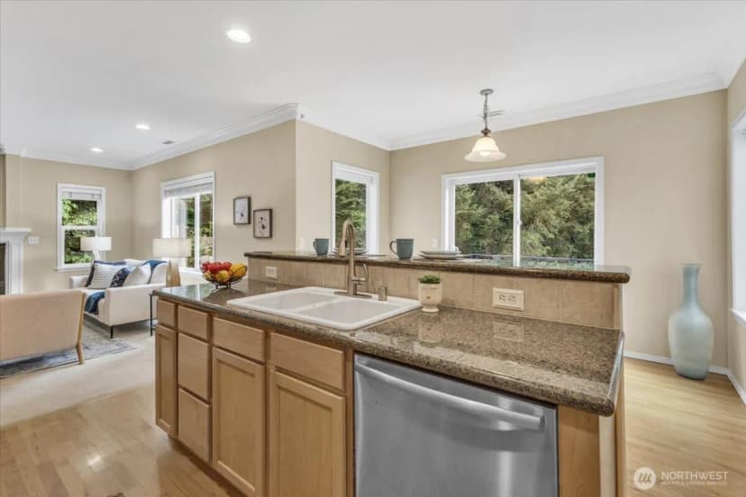 Property photo for 19017 5th Street E, Lake Tapps photo 11