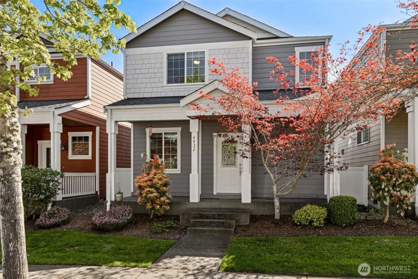 Property photo for 4432 Edgewater Boulevard Ne, Lacey photo 2