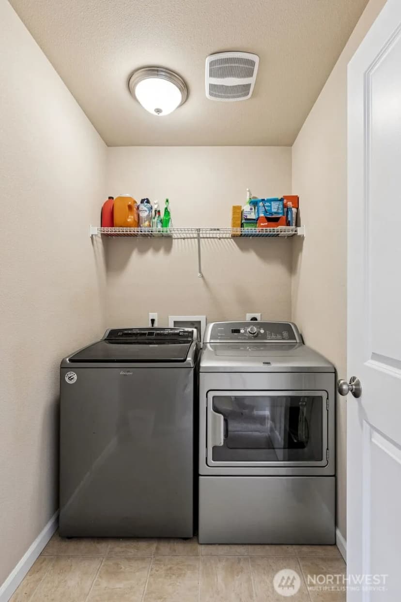 Property photo for 4432 Edgewater Boulevard Ne, Lacey photo 22