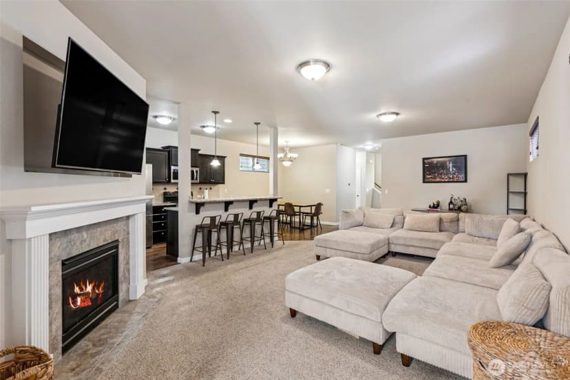 Property photo for 4432 Edgewater Boulevard Ne, Lacey photo 12