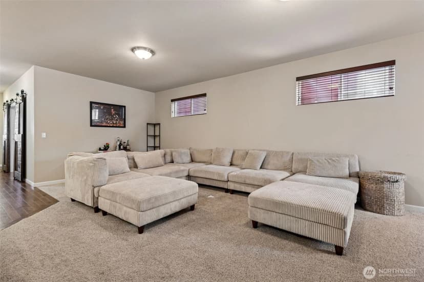 Property photo for 4432 Edgewater Boulevard Ne, Lacey photo 10