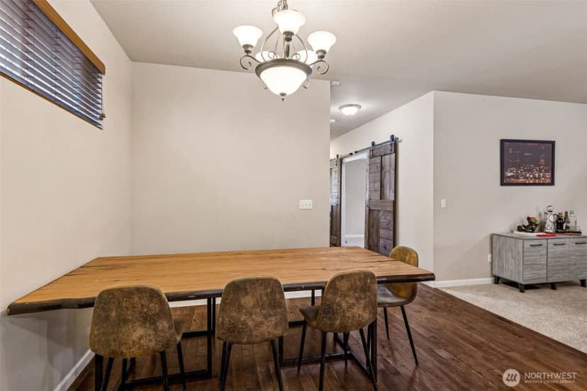 Property photo for 4432 Edgewater Boulevard Ne, Lacey photo 11